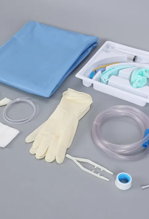 使い捨て気管挿管キット